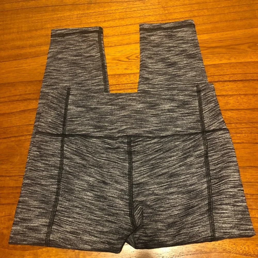 Victoria Sport Cropped Leggings Women’s Small
